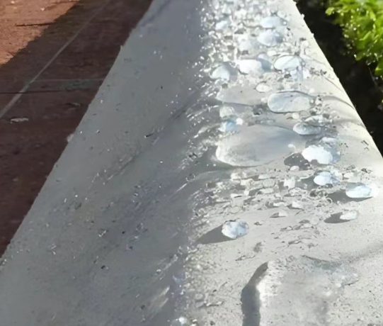 临城硅烷浸渍涂料在混凝土保护中的应用